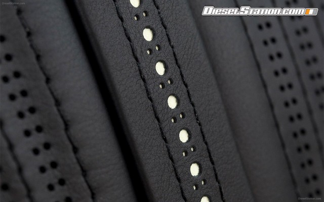 Aston Martin DB11 2017 Widescreen Picture #24 Aston Martin DB11 2017 Widescreen Picture #24